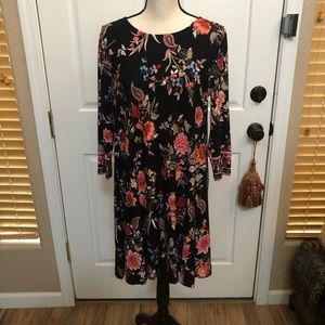 Loft Ladies 3/4 sleeve dress. Size M